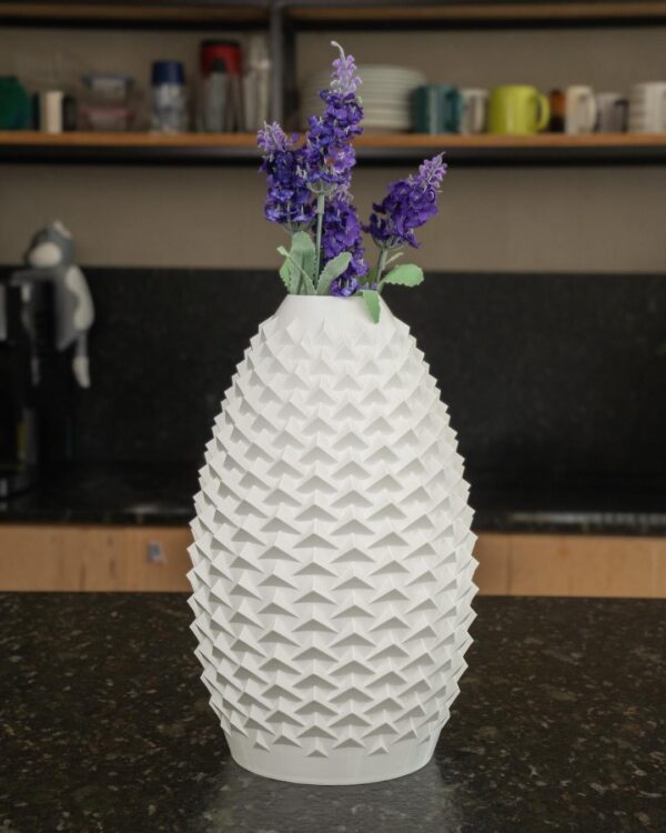 Pointy Style 3D Printed Vase - Very Modern - Image 5