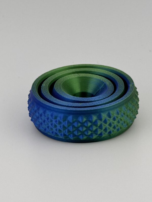 Gyro Fidget - Perfect for ADHD, autism & Sensory requirements - great for busy hands - available in multiple colours - Image 10