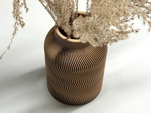 Luna Vase - Beautifully crafted modern homeware - Image 3